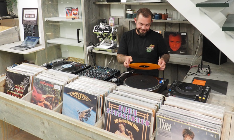 platenzaak platenwinkel beverwijk